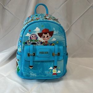 Toy story 11 “ Wonda Pop mini, vegan, leather, Peek-A-Boo, backpack